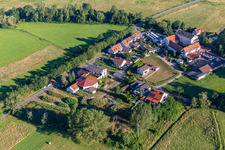 Photographie aérienne de Neumühle à le quartier Offenbach in Offenbach an der Queich dans le département Rhénanie-Palatinat, Allemagne