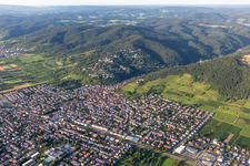 Vue aérienne de Du sud-ouest à Schriesheim dans le département Bade-Wurtemberg, Allemagne