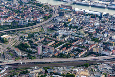 Vue aérienne de Routes surélevées B44 et B37 en démolition/nouvelle construction à le quartier Mitte in Ludwigshafen am Rhein dans le département Rhénanie-Palatinat, Allemagne