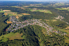 Vue aérienne de Du nord-est à le quartier Erlenbrunn in Pirmasens dans le département Rhénanie-Palatinat, Allemagne