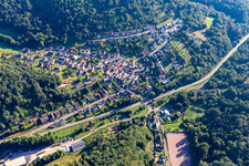 Photographie aérienne de Du sud à Waldhambach dans le département Rhénanie-Palatinat, Allemagne
