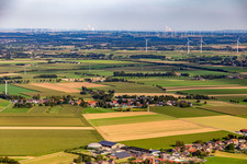 Vue aérienne de Village vu de l'ouest à le quartier Erpen in Heinsberg dans le département Rhénanie du Nord-Westphalie, Allemagne