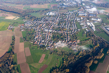 Vue aérienne de Ville vue de l'ouest à le quartier Winzeln in Pirmasens dans le département Rhénanie-Palatinat, Allemagne