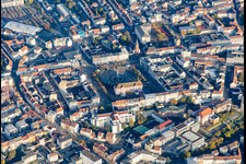 Vue aérienne de Terrain de parade vu de l'ouest à Pirmasens dans le département Rhénanie-Palatinat, Allemagne
