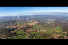 Vue aérienne de Tracé de l'autoroute A6 au sud de Neunnkirchen et Bexbach à le quartier Niederbexbach in Bexbach dans le département Sarre, Allemagne