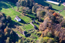 Vue aérienne de Ruines du monastère Wörschweiler à le quartier Wörschweiler in Homburg dans le département Sarre, Allemagne