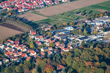 Vue aérienne de Luitpoldstrasse à Herxheim bei Landau dans le département Rhénanie-Palatinat, Allemagne