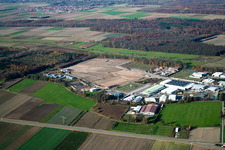 Vue aérienne de Zone industrielle d'Am Horst à le quartier Minderslachen in Kandel dans le département Rhénanie-Palatinat, Allemagne