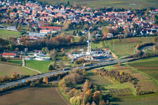 Vue aérienne de Forage géothermique à Insheim dans le département Rhénanie-Palatinat, Allemagne