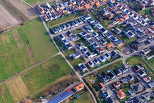 Nouvelle zone de développement à Sandblatt à Hatzenbühl dans le département Rhénanie-Palatinat, Allemagne vue d'en haut
