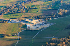 Enregistrement par drone de Chantier de construction du portail est du tunnel Astrid pour le passage souterrain et le contournement de Bad Bergzabern entre la B38 (Weinstraße) et la B427 (Kurtalstraße) à Dörrenbach dans le département Rhénanie-Palatinat, Allemagne