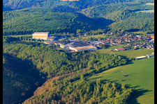 Photographie aérienne de Domaine Louis Eschenauer et les Grands Chais de à Petersbach dans le département Bas Rhin, France