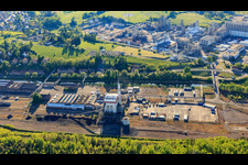Vue aérienne de Usines chimiques d'INEOS Polymers EUROPE Sarralbe à la gare de fret à Willerwald dans le département Moselle, France