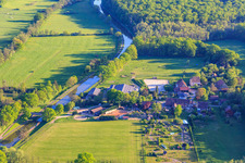 Vue aérienne de Parc naturel équestre à Altwiller dans le département Bas Rhin, France