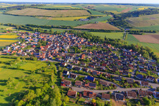 Vue aérienne de Waldstraße, Kapellenweg à Tauberrettersheim dans le département Bavière, Allemagne