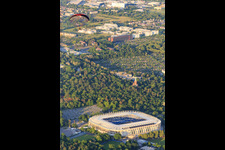 Vue aérienne de Stade de football BBBank Wildpark du KSC - Karlsruher Sport-Club à le quartier Innenstadt-Ost in Karlsruhe dans le département Bade-Wurtemberg, Allemagne