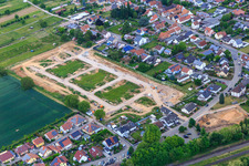 Photographie aérienne de Développement de la nouvelle zone de développement Im Kirschgarten à Winden dans le département Rhénanie-Palatinat, Allemagne
