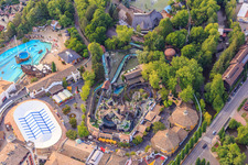 Vue aérienne de Parcours aventure Yomi, station EP-Express « Espagne » et arène espagnole d'Europapark Rust à Rust dans le département Bade-Wurtemberg, Allemagne