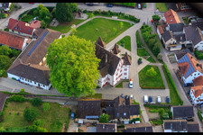 Vue aérienne de Château de Schmieheim à le quartier Schmieheim in Kippenheim dans le département Bade-Wurtemberg, Allemagne