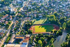 Vue aérienne de Stadtrainseee et Elztalstadion du FC Waldkirch eV et du SV Waldkirch eV à Waldkirch dans le département Bade-Wurtemberg, Allemagne