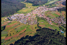 Vue aérienne de Vue du Schuttertal depuis l'est à le quartier Reichenbach in Lahr dans le département Bade-Wurtemberg, Allemagne