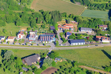 Vue aérienne de Traitement de la tôle Schmieheim GmbH, Ackermann Metallbau GmbH et Meier Spare Parts + Service à le quartier Schmieheim in Kippenheim dans le département Bade-Wurtemberg, Allemagne