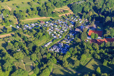 Vue aérienne de Camping en terrasses Herbolzheim à Herbolzheim dans le département Bade-Wurtemberg, Allemagne