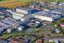 Vue aérienne de Parc industriel Heinrich-Blickle-Straße avec chefbeschlag GmbH, le groupe MAFU et Blickle Räder+Rollen GmbH u. Cie KG à Rosenfeld dans le département Bade-Wurtemberg, Allemagne
