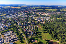 Vue aérienne de Vue de la ville depuis le nord à le quartier Villingen in Villingen-Schwenningen dans le département Bade-Wurtemberg, Allemagne