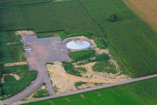Vue aérienne de Fondation pour une nouvelle éolienne destinée à la modernisation du parc éolien Minfeld à Minfeld dans le département Rhénanie-Palatinat, Allemagne
