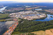 Vue aérienne de Daimler Truck AG, usine Mercedes-Benz à Wörth de Norden à Wörth am Rhein dans le département Rhénanie-Palatinat, Allemagne