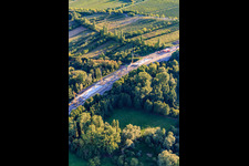 Vue aérienne de Chantier permanent pour l'élargissement à quatre voies de la B10 à le quartier Godramstein in Landau in der Pfalz dans le département Rhénanie-Palatinat, Allemagne