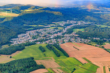 Vue aérienne de Du sud à le quartier Reimsbach in Beckingen dans le département Sarre, Allemagne