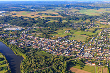 Vue aérienne de Du nord-ouest à le quartier Lisdorf in Saarlouis dans le département Sarre, Allemagne