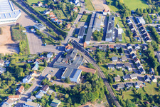Vue aérienne de Majorel Saarbrücken GmbH et TST Communications Technology GmbH à le quartier Eiweiler in Heusweiler dans le département Sarre, Allemagne