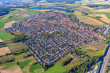 Vue aérienne de Vue d'ensemble de la ville depuis le sud-est à le quartier Sankt Leon in St. Leon-Rot dans le département Bade-Wurtemberg, Allemagne