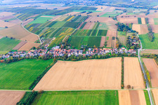 Vue aérienne de De l'ouest à Vollmersweiler dans le département Rhénanie-Palatinat, Allemagne