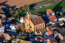Vue aérienne de Église évangélique d'Unterdorf Lustadt à le quartier Niederlustadt in Lustadt dans le département Rhénanie-Palatinat, Allemagne