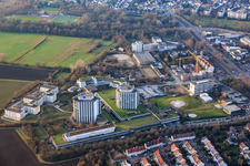 Vue aérienne de Clinique BG Ludwigshafen de l'est à le quartier Oggersheim in Ludwigshafen am Rhein dans le département Rhénanie-Palatinat, Allemagne