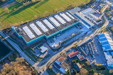 Bâtiment neuf presque achevé du parc logistique par HANSAINVEST et DFI-Real-Estate Kandel pour FRISCHEPLATTFORM SÜDWEST de Gemüsering Stuttgart GmbH à le quartier Minderslachen in Kandel dans le département Rhénanie-Palatinat, Allemagne depuis l'avion