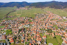 De l'est à Maikammer dans le département Rhénanie-Palatinat, Allemagne