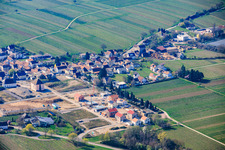 Nouveau quartier résidentiel « Village Life » aménagé dans l'ancienne cave à vin mousseux à Böchingen dans le département Rhénanie-Palatinat, Allemagne