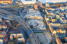 Site de la future Helmut-Kohl-Allee sur le terrain de l'ancien Rathaus Center, qui a été démoli jusqu'à ses fondations, situé sur la Hochstraße Nord (B44) qui sera encore démolie. à le quartier West in Ludwigshafen am Rhein dans le département Rhénanie-Palatinat, Allemagne