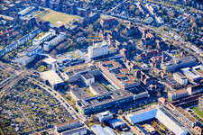 Hôpital municipal Karlsruhe gGmbH, Clinique Franz-Lust de médecine pédiatrique et de l'adolescent (Hôpital pour enfants Karlsruhe) installations/hôpital pour enfants et femmes/médecine pour enfants et adolescents à le quartier Nordweststadt in Karlsruhe dans le département Bade-Wurtemberg, Allemagne