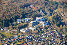 SRH Klinikum Karlsbad-Langensteinbach GmbH à le quartier Langensteinbach in Karlsbad dans le département Bade-Wurtemberg, Allemagne
