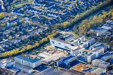 Fiduciastraße x Ostmarkstraße avec Atruvia AG, UKBW Academy et Pneuhage Tires and Car Service à le quartier Durlach in Karlsruhe dans le département Bade-Wurtemberg, Allemagne