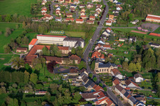 Salle des fêtes du Clos du Château, mairie et école primaire à Neufgrange dans le département Moselle, France