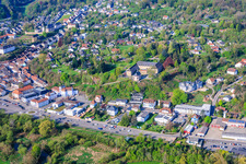 Vue de la ville depuis le nord-est avec le monastère de pèlerinage Blieskastel à Blieskastel dans le département Sarre, Allemagne