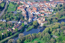 Vieux Moulin Welferding Centrale hydroélectrique sur une île de la Sarre à le quartier Welferding in Saargemünd dans le département Moselle, France