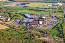 Centre commercial B'EST avec FNAC Farébersviller 3 et parc d'attractions B'Fun à Farébersviller dans le département Moselle, France